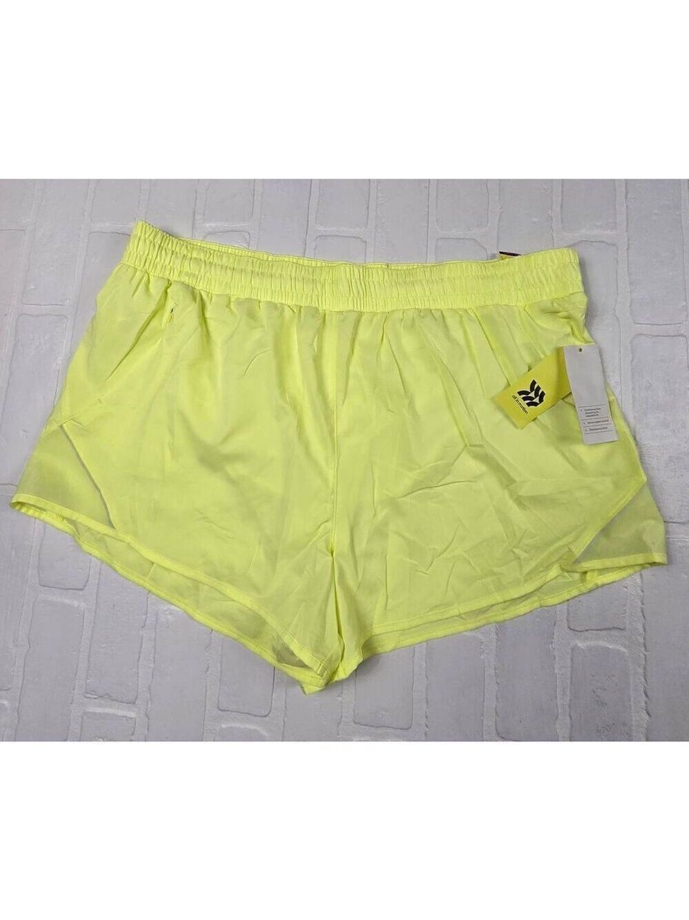 All In Motion Mid Rise Run Shorts XXL